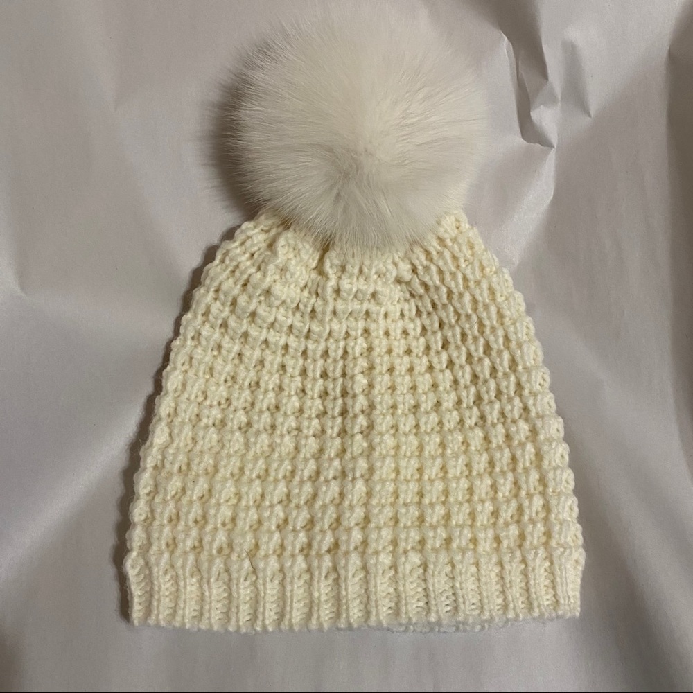 Kyi kyi Fox Fur Pom Pom Beanie